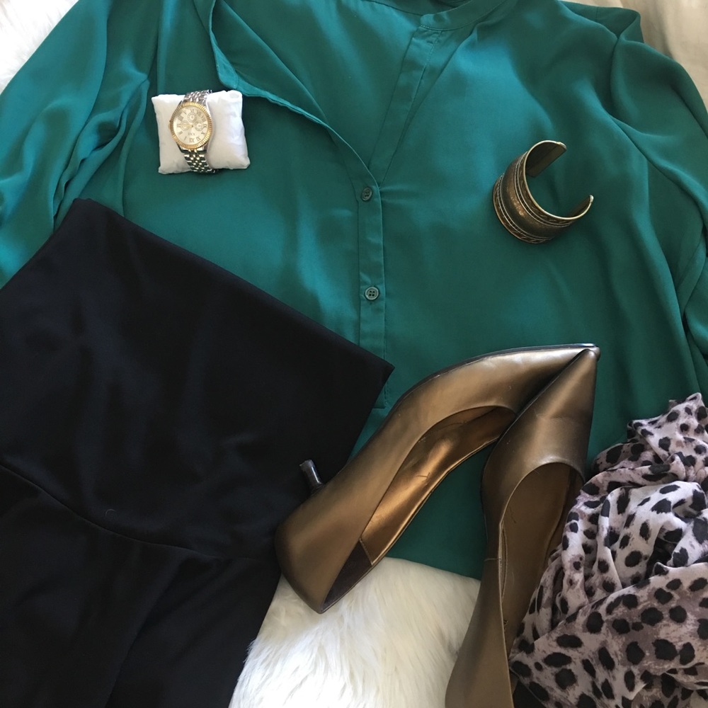 Emerald green top